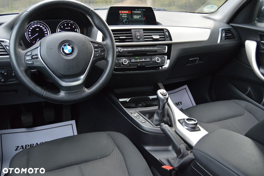 BMW Seria 1 118i Sport Line - 36