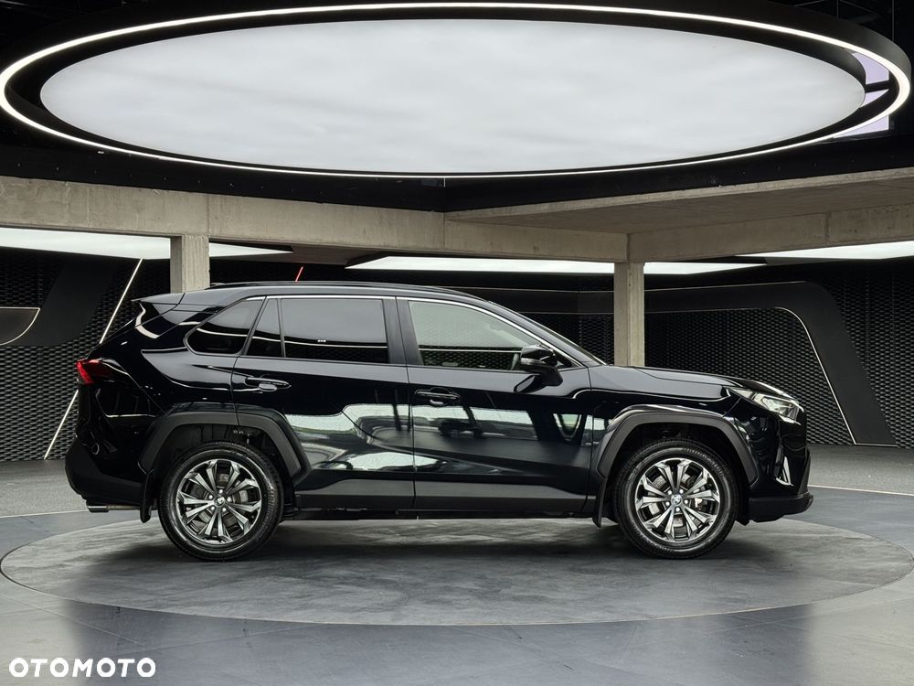 Toyota RAV4 - 7