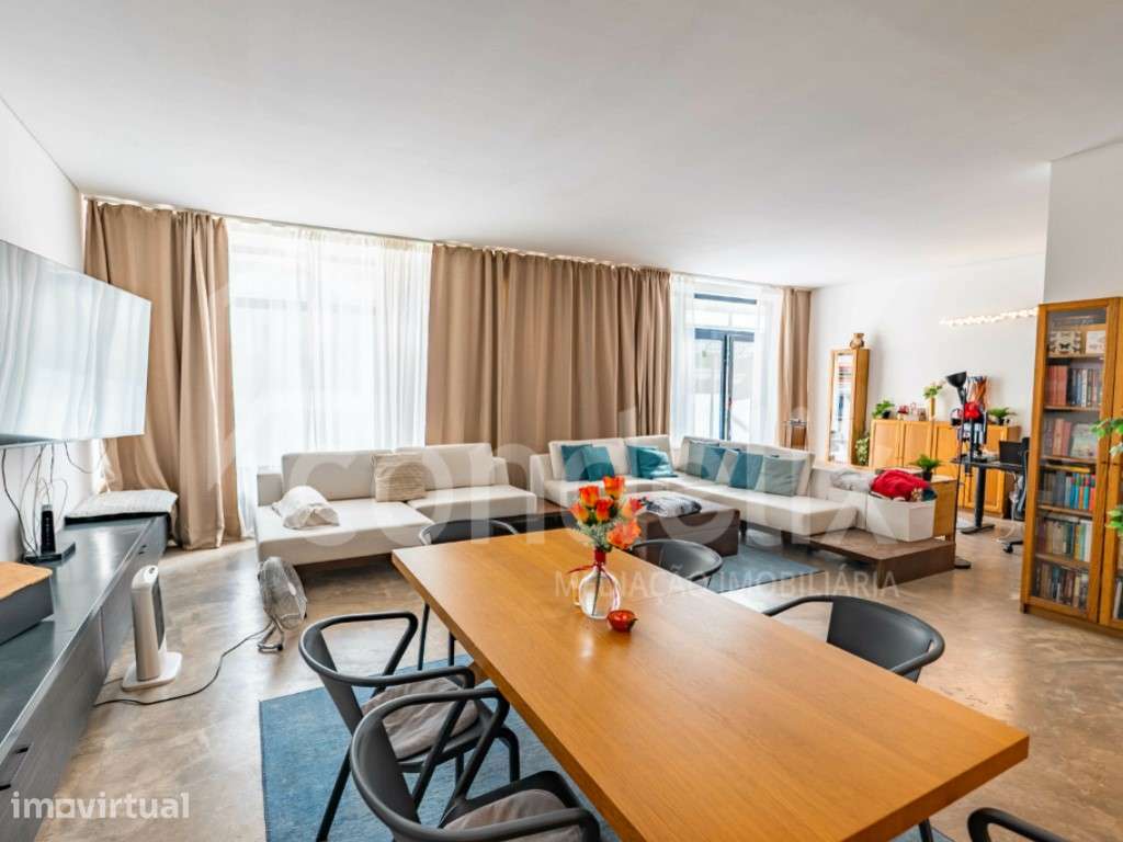 Apartamento T3 junto ao Hospital da Prelada, Ramalde - Grande imagem: 4/32