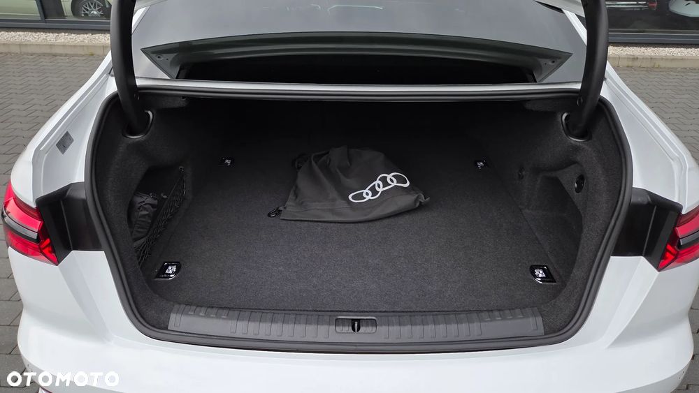 Audi A6 Limousine 55 TFSI e quattro S tronic S line - 31