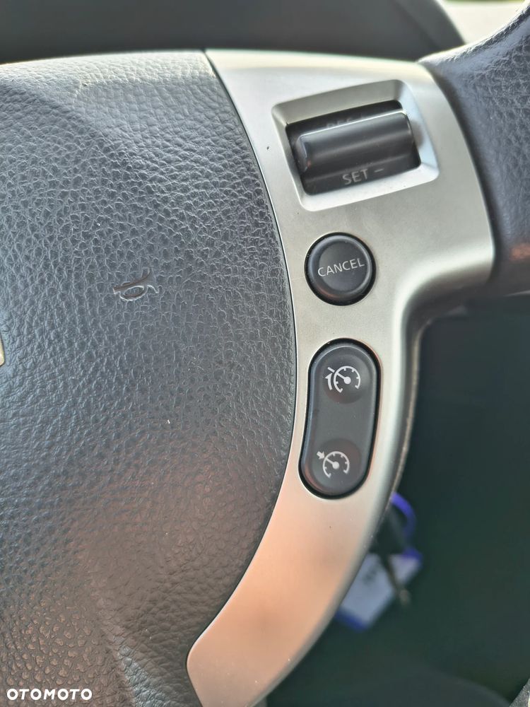 Nissan Qashqai 1.6 acenta - 9