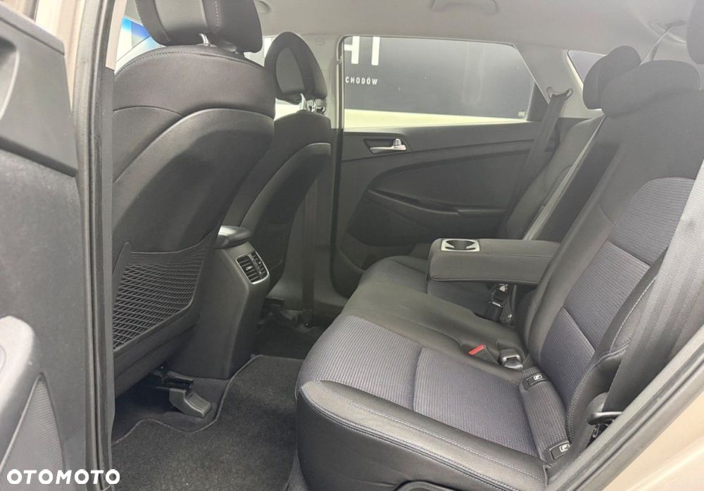 Hyundai Tucson - 24