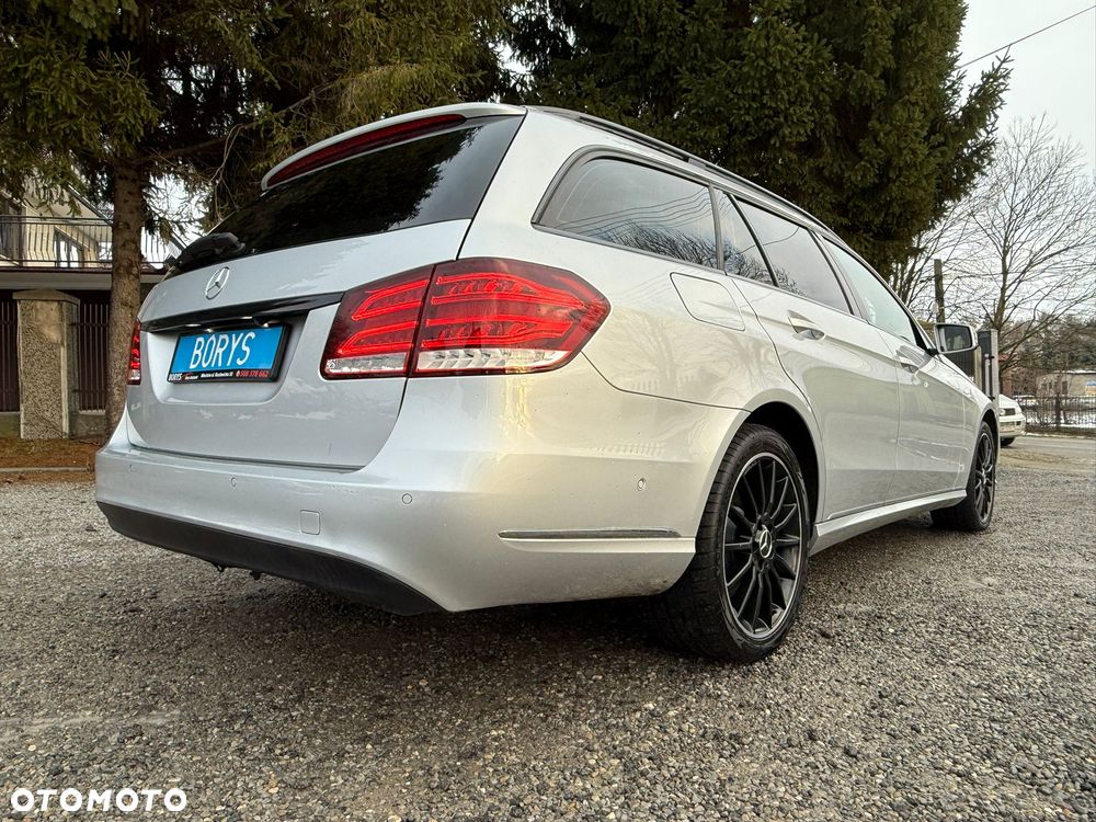 Mercedes-Benz Klasa E 220 BlueTEC 4Matic 7G-TRONIC Avantgarde - 39