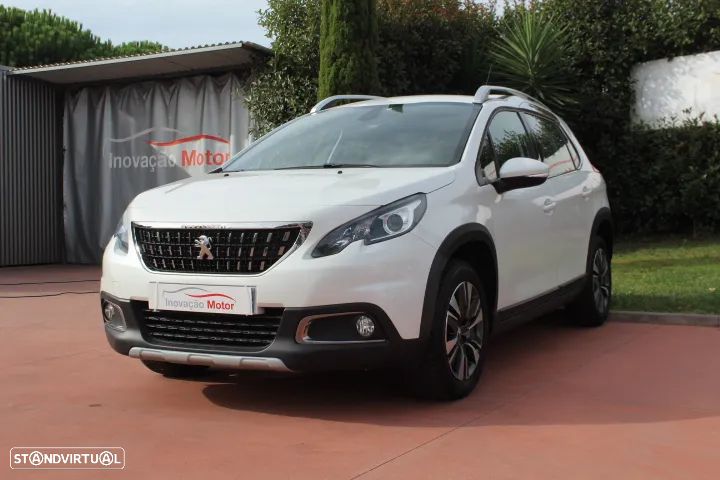 Peugeot 2008 1.2 PureTech Allure - 1