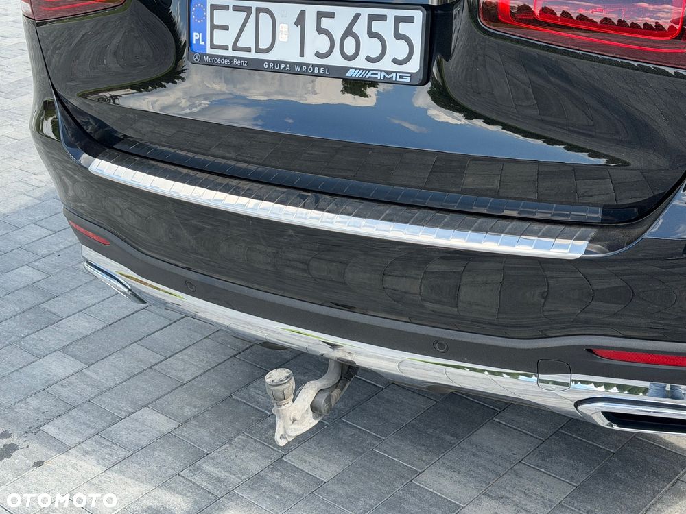 Mercedes-Benz GLS - 21