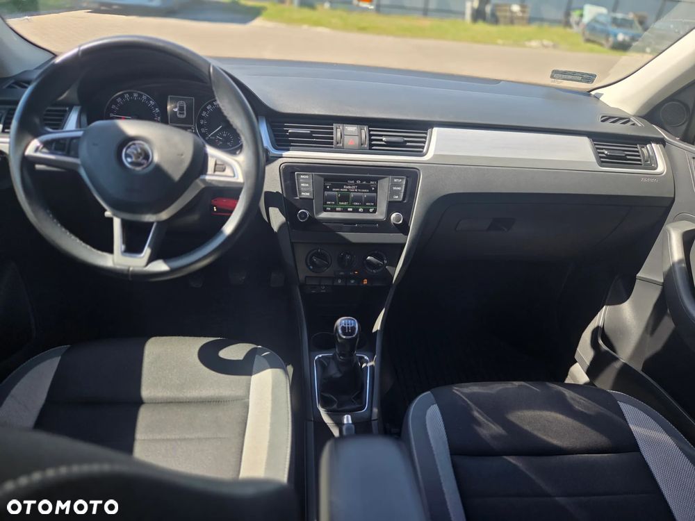 Skoda RAPID - 5