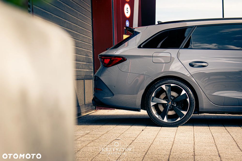Cupra Leon 2.0 TSI DSG - 24