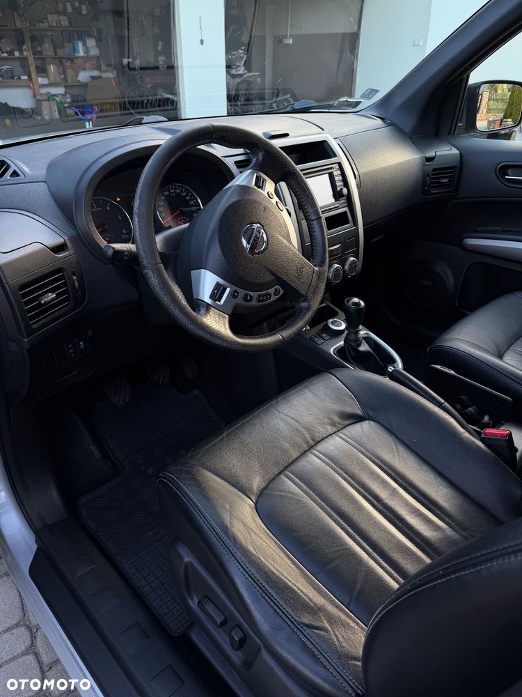Nissan X-Trail - 11