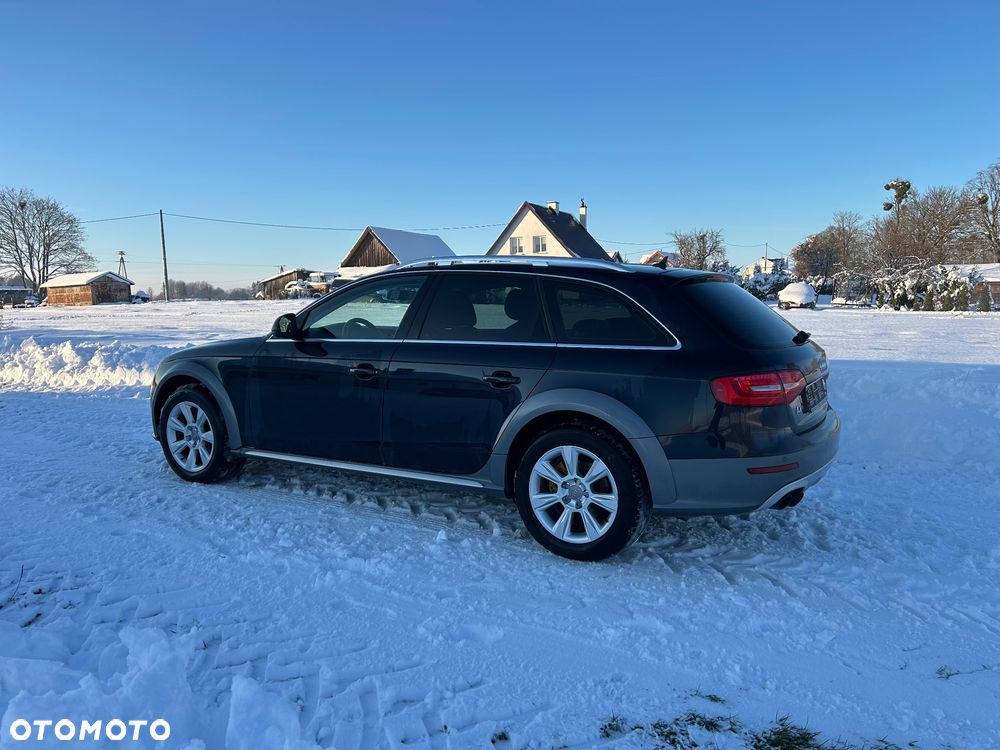 Audi A4 Allroad 2.0 TDI DPF S tronic - 5