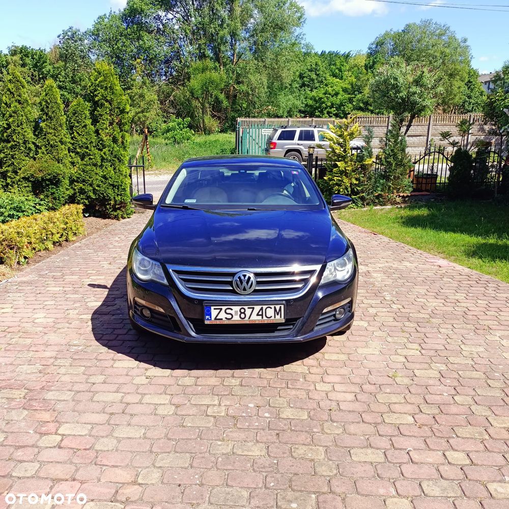 Volkswagen Passat CC - 2