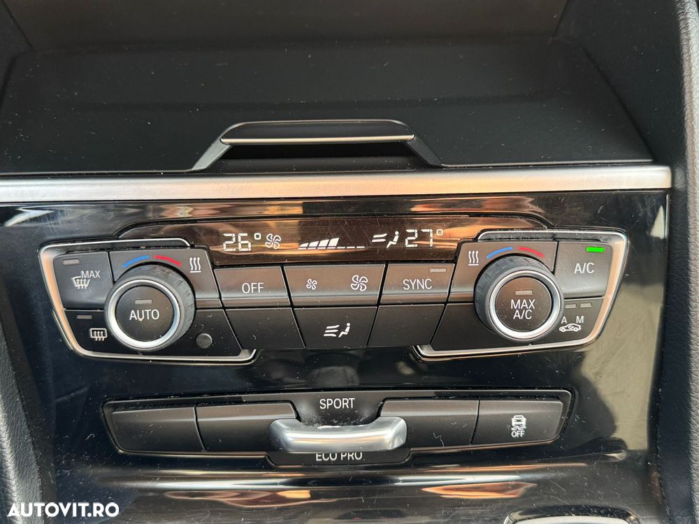 BMW Seria 2 218i - 22