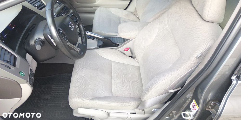 Honda Civic 1.8 Executive - 14