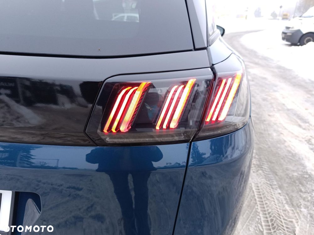 Peugeot 3008 1.5 BlueHDi Allure S&S - 8