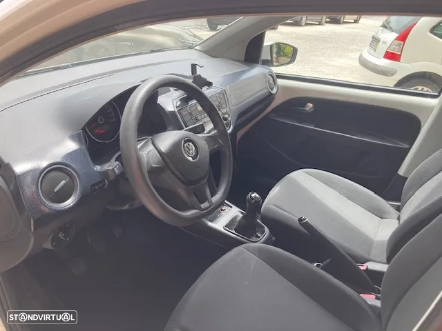 VW Up! 1.0 High - 8