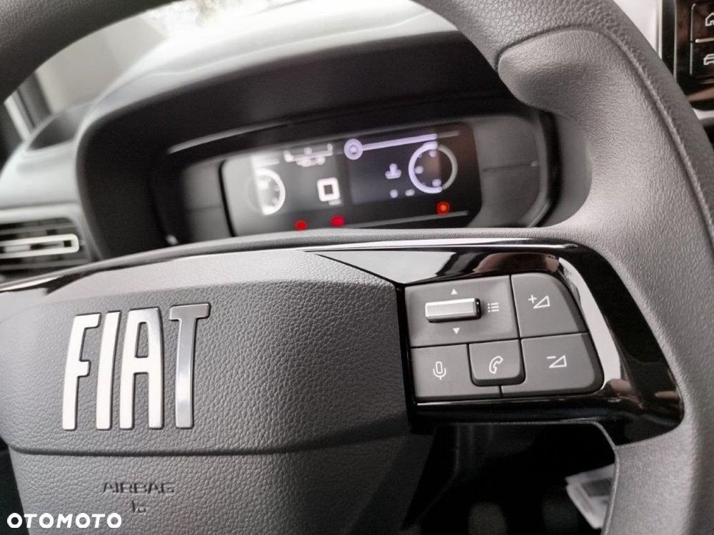 Fiat DOBLO - 17