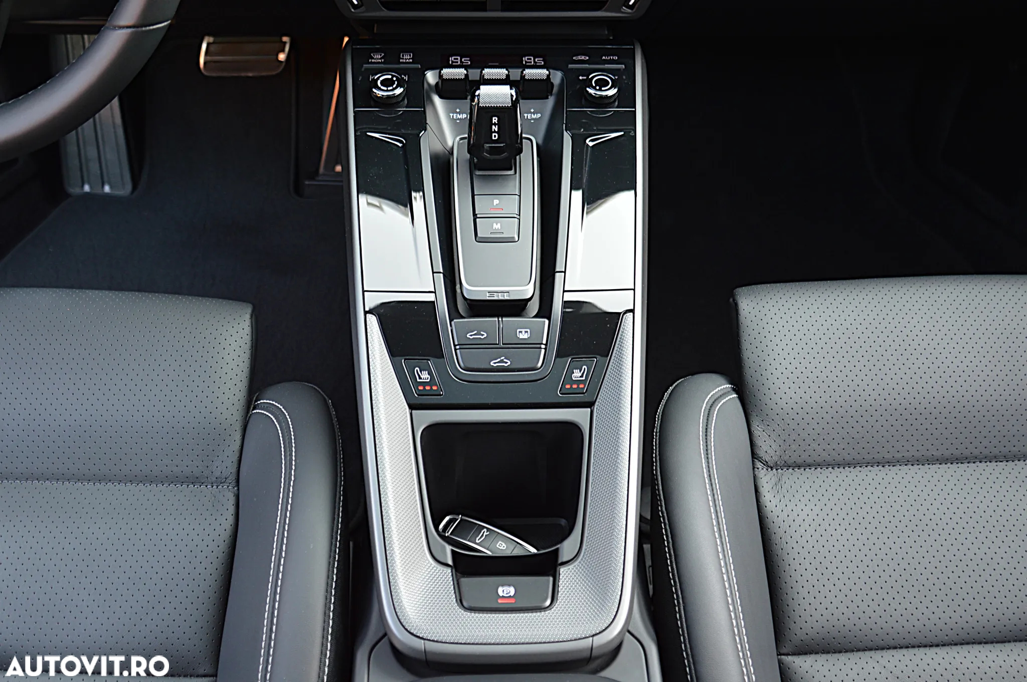 Porsche 911 Carrera PDK - 17