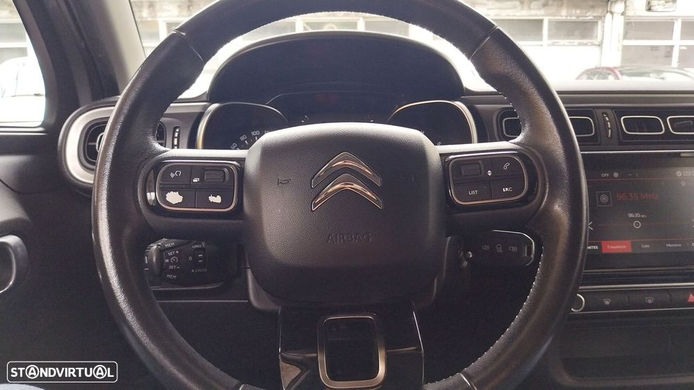 Citroën C3 1.2 PureTech Shine - 5