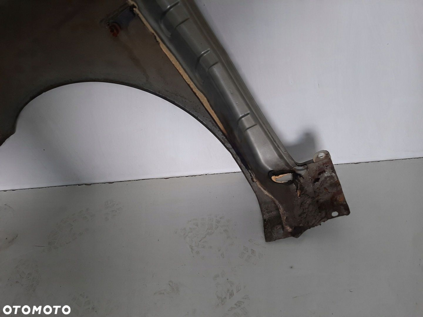 ALFA ROMEO 147 3D LIFT 1.9JTDM 16V 06R BLOTNIK PRAWY PRZOD KOD 651 60694119 - 16