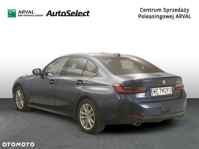 BMW Seria 3 320i sport - 3