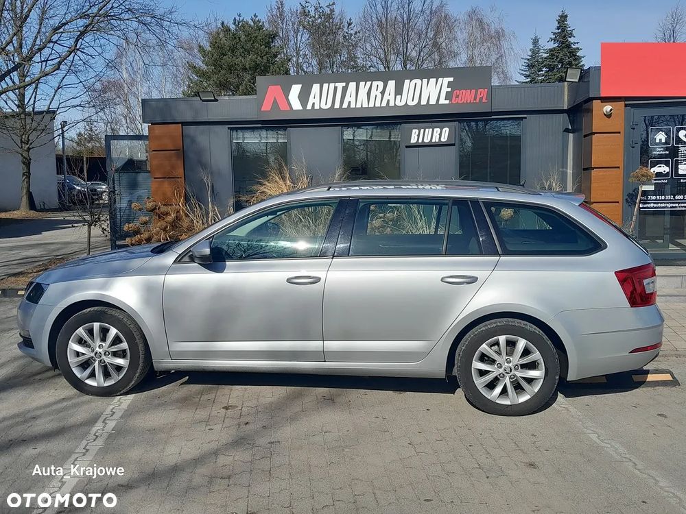 Skoda Octavia 1.6 TDI SCR Ambition - 8