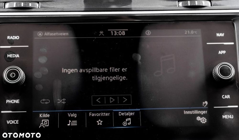 Volkswagen Tiguan - 19