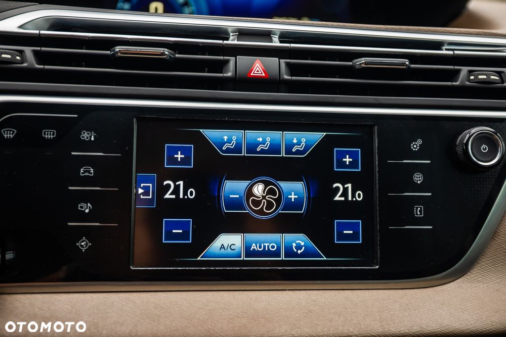 Citroën C4 Grand Picasso 2.0 HDi Exclusive - 32