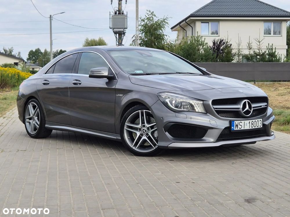 Mercedes-Benz CLA AMG 45 4-Matic - 12