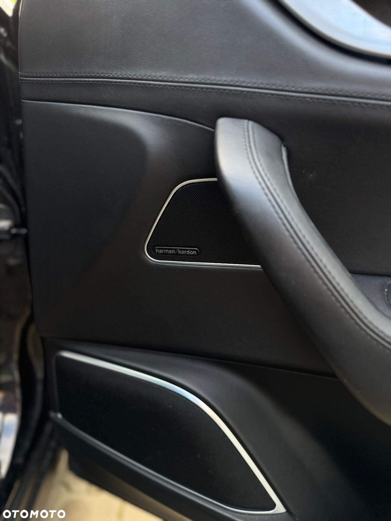 Maserati Levante Q4 Executive - 20