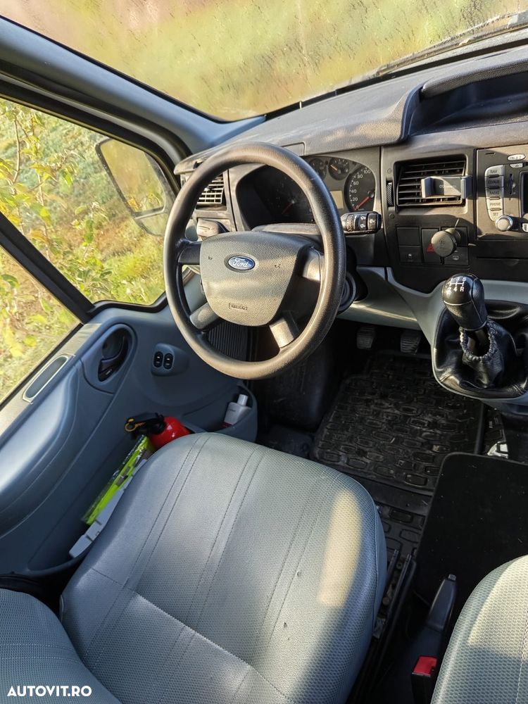 Ford Transit FT 300 M TDCi - 5