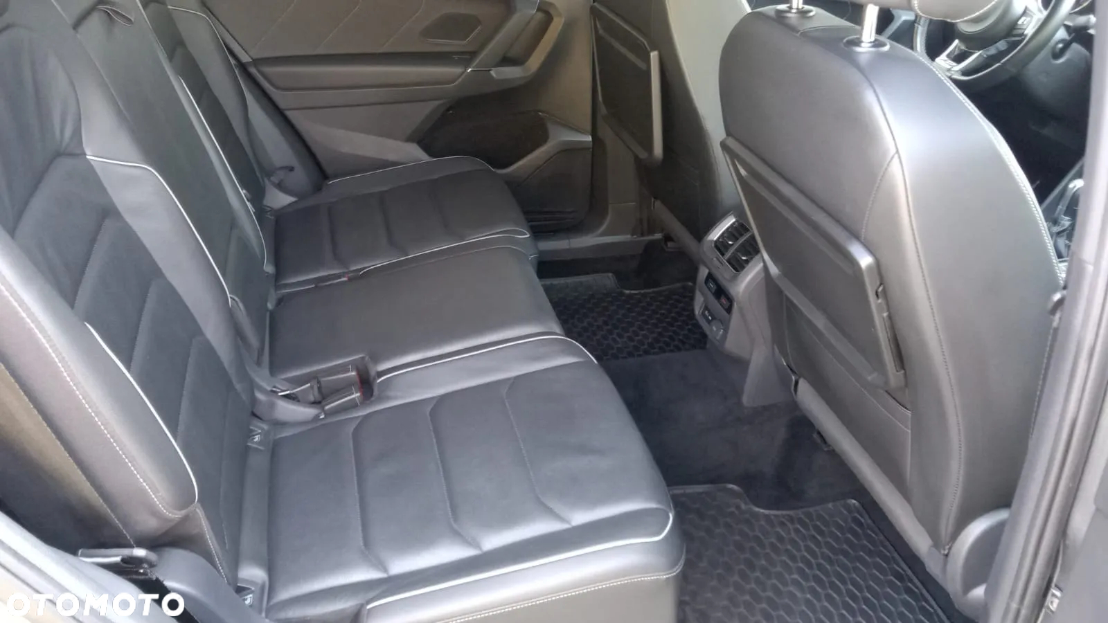Volkswagen Tiguan Allspace 2.0 TDI SCR 4Motion DSG Highline - 23