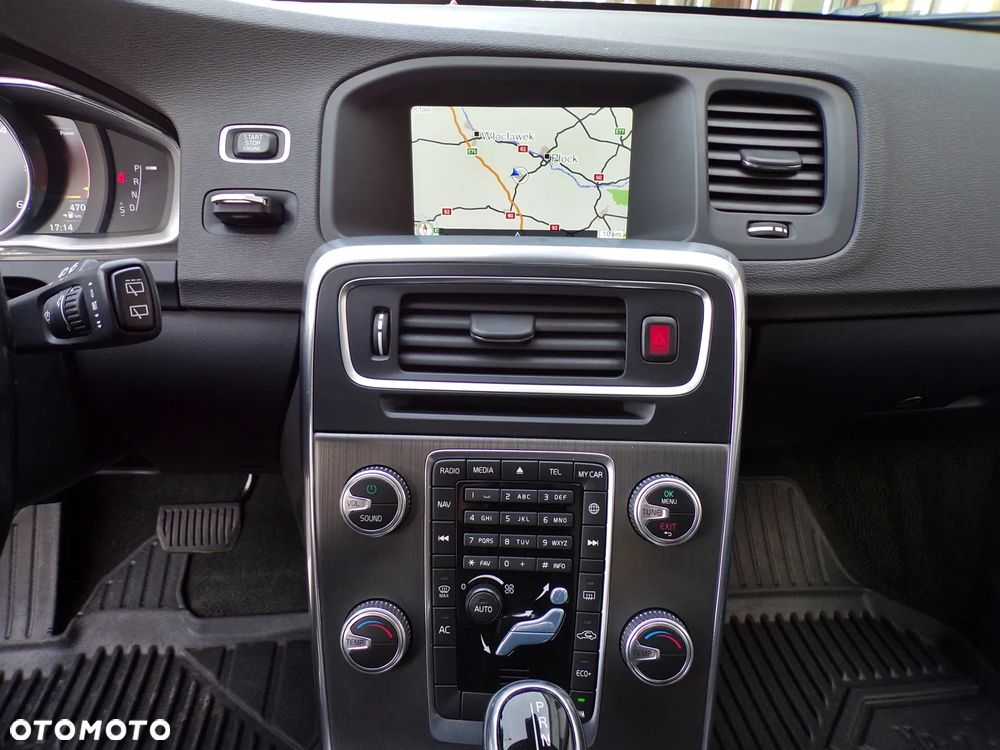 Volvo V60 D2 Drive-E Summum - 22