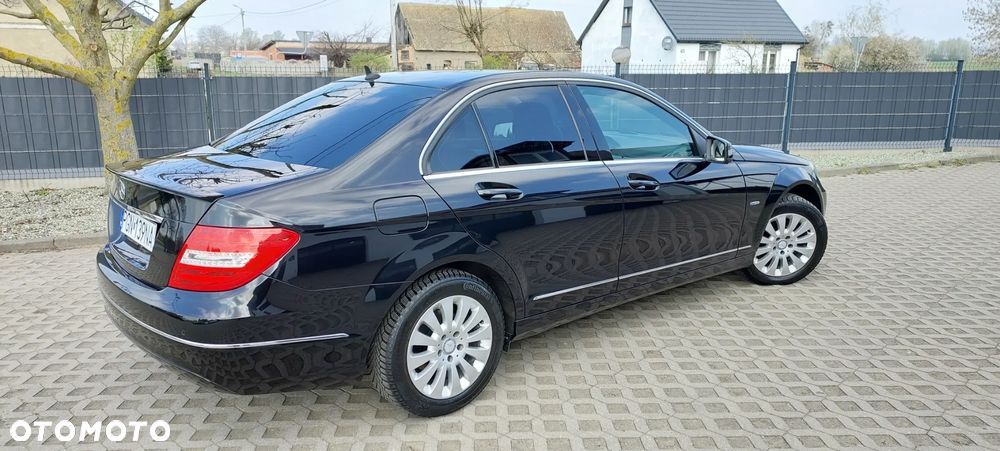 Mercedes-Benz Klasa C - 25