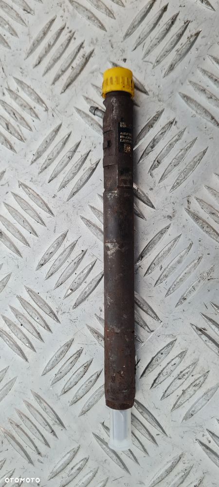 Ssangyong Actyon I 2.0 Wtryskiwacz Paliwa - 5