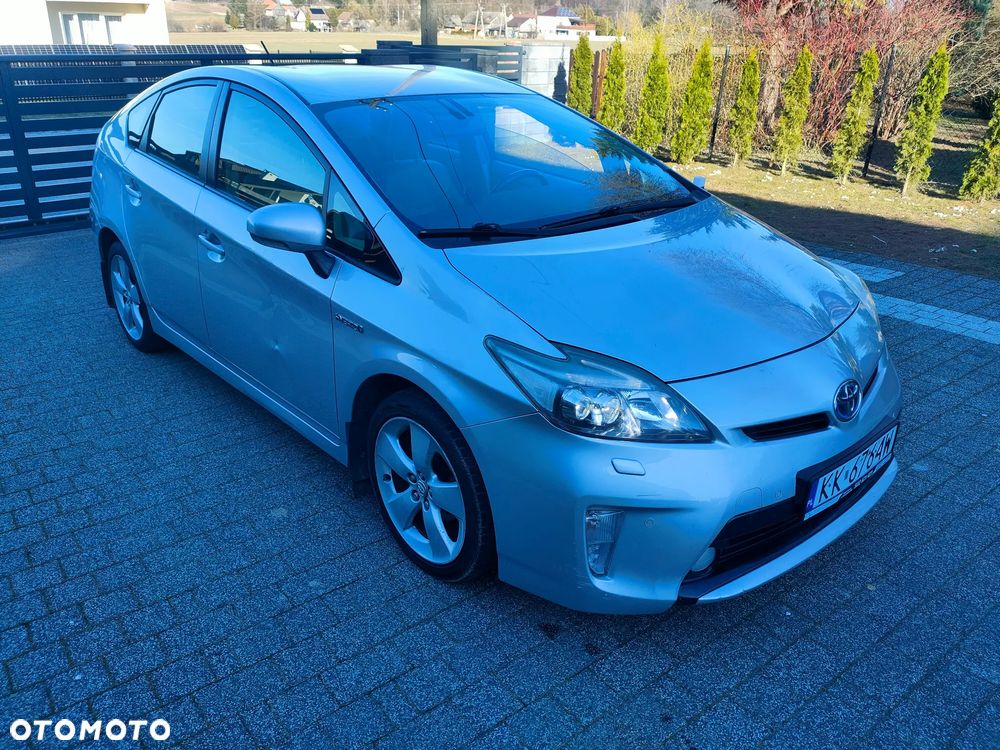 Toyota Prius (Hybrid) Comfort - 5