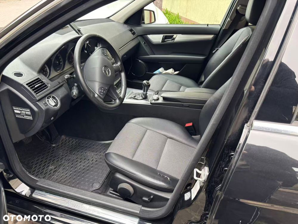 Mercedes-Benz Klasa C 200 CDI BlueEff Avantgarde - 10