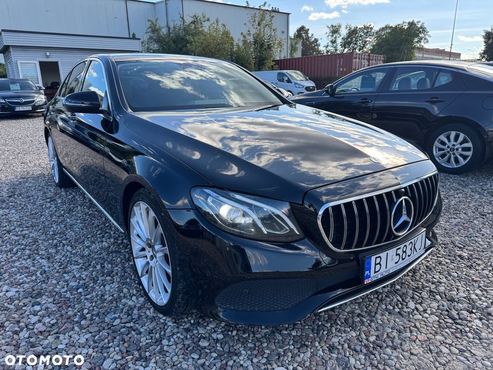 Mercedes-Benz Klasa E 220 d T 9G-TRONIC Avantgarde - 19