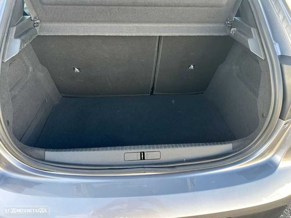 Peugeot 208 1.2 PureTech Allure EAT8 - 9