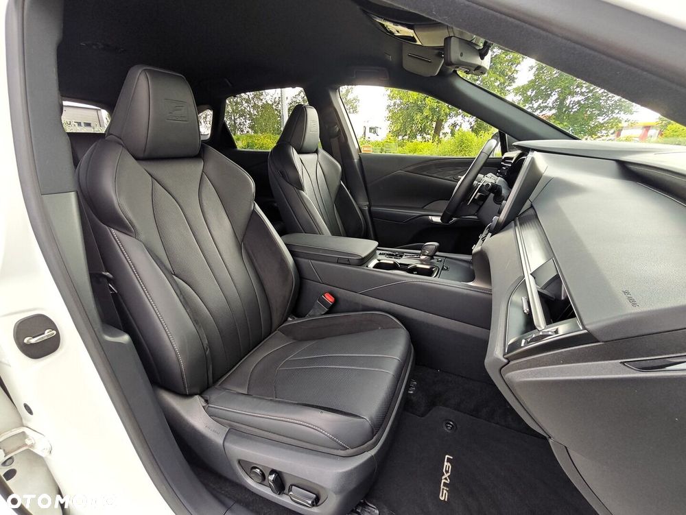 Lexus RX 500h F Sport Edition - 14