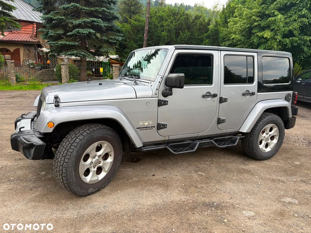 Jeep Wrangler Unlimited 3.6 Automatik Sahara - 4