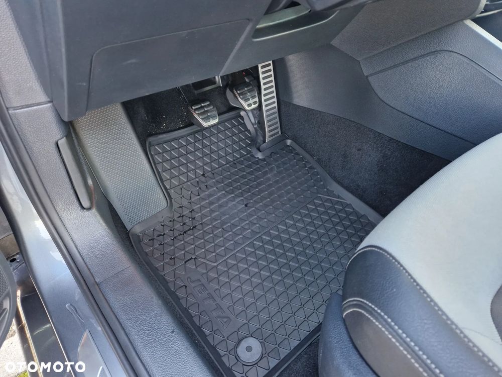 Volkswagen Jetta 1.4 TSI BMT Highline - 14