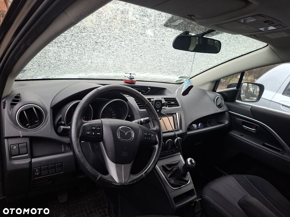 Mazda 5 - 4