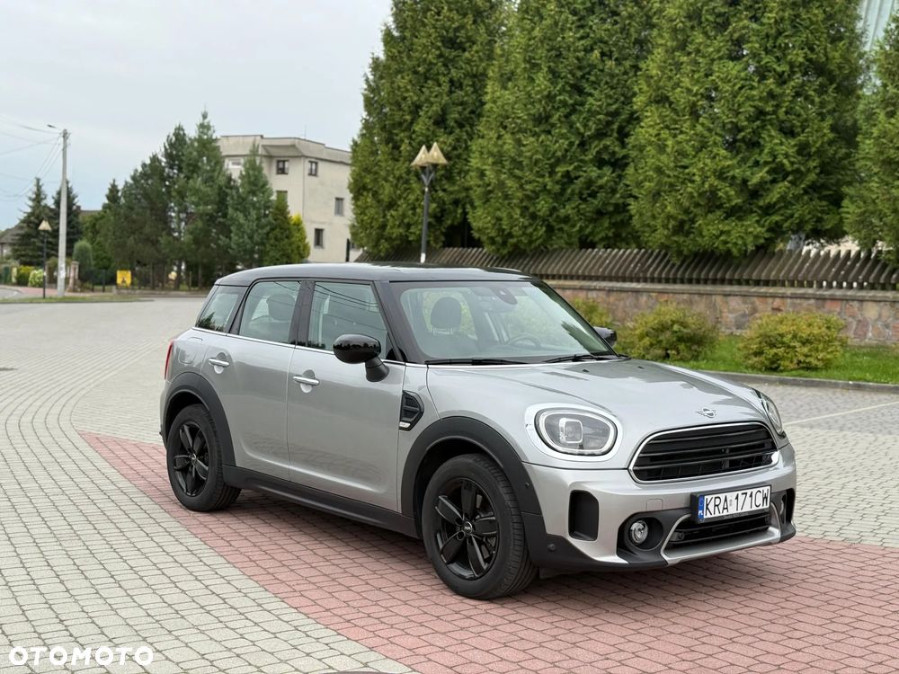 MINI Countryman Cooper Shadow Edition - 1