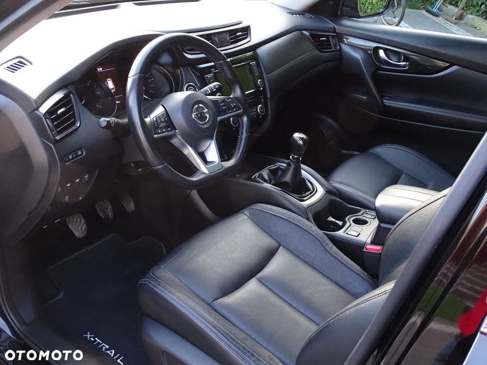 Nissan X-Trail - 12