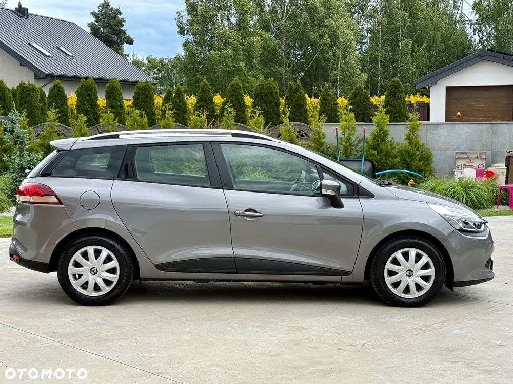 Renault Clio 1.2 16V 75 Experience - 6