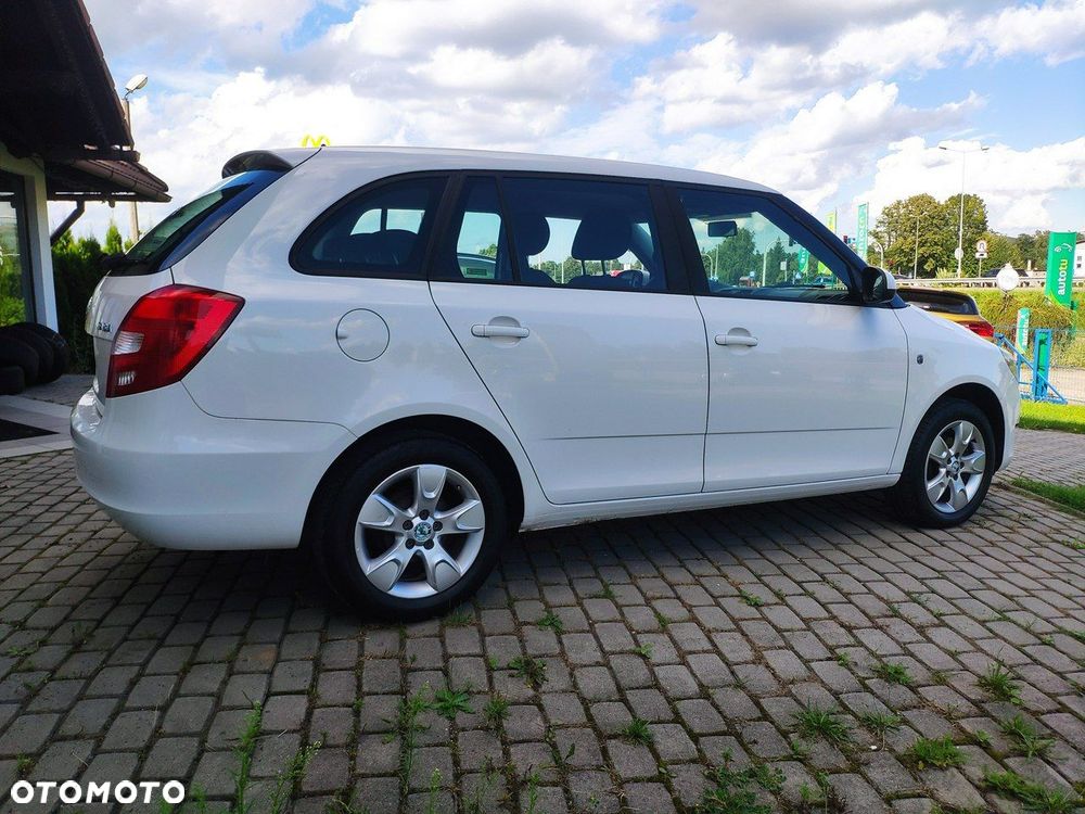 Skoda Fabia - 11