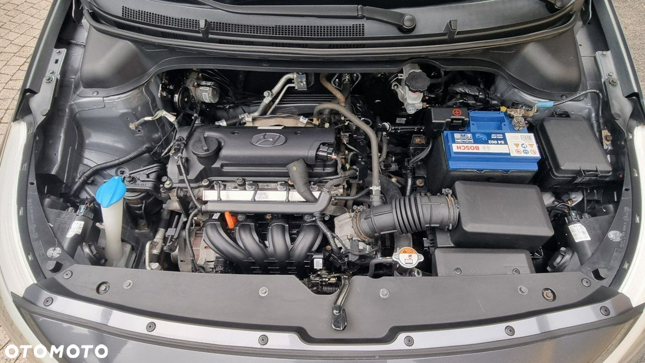 Hyundai i20 - 11