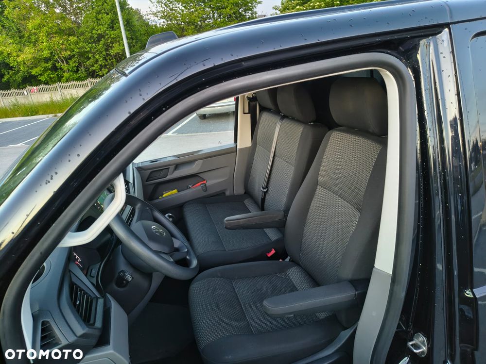 Volkswagen Transporter - 33