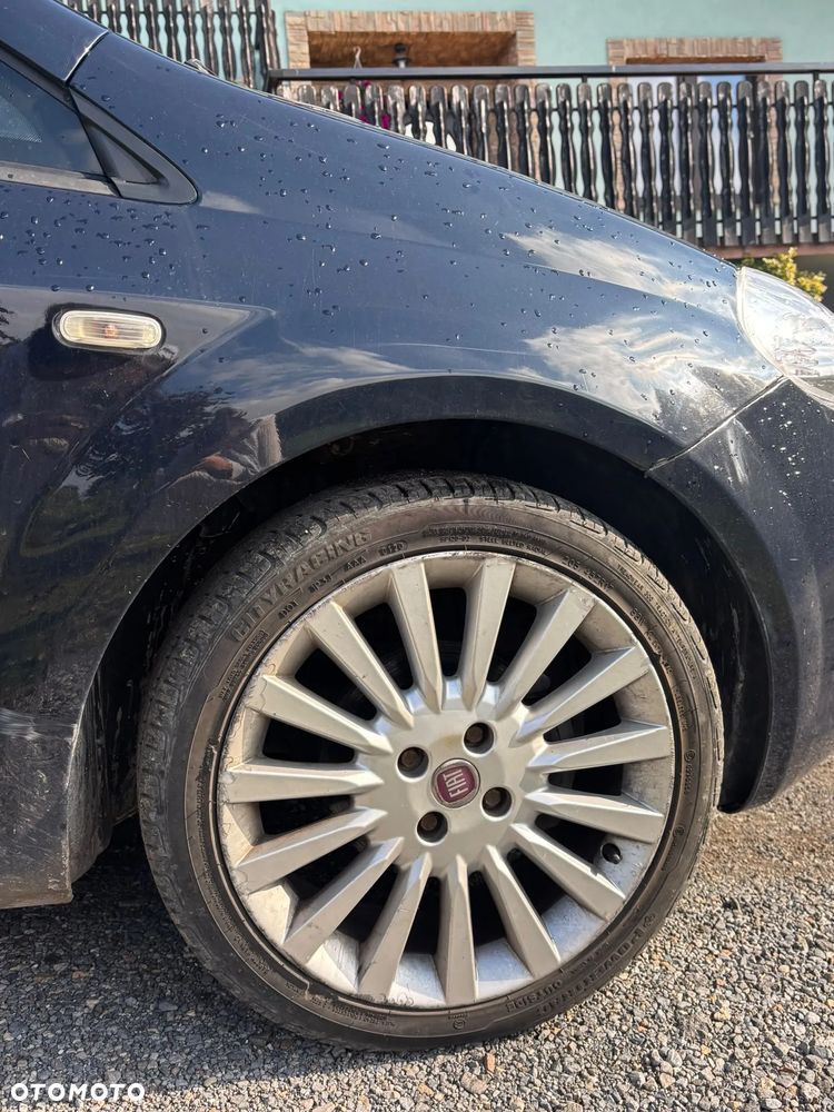 Fiat Grande Punto 2008 photo 4