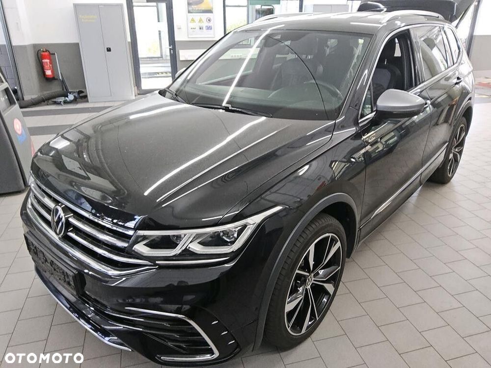 Volkswagen Tiguan Allspace 2.0 TDI 4Mot R-Line DSG - 2