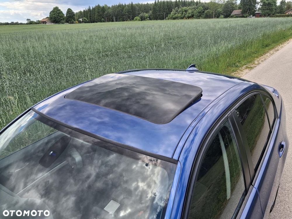 BMW Seria 3 - 18